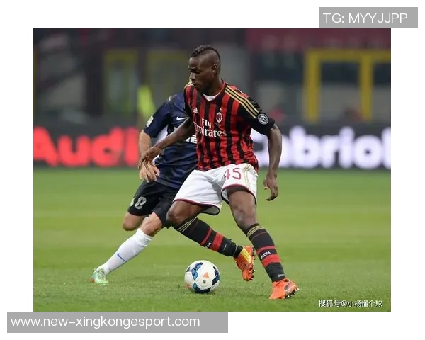 乔治表现平平仅得12分6板2助1断球队需更多支持